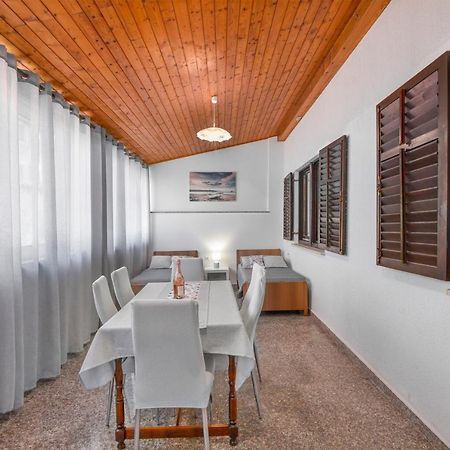 Apartment Palma Pula Luaran gambar