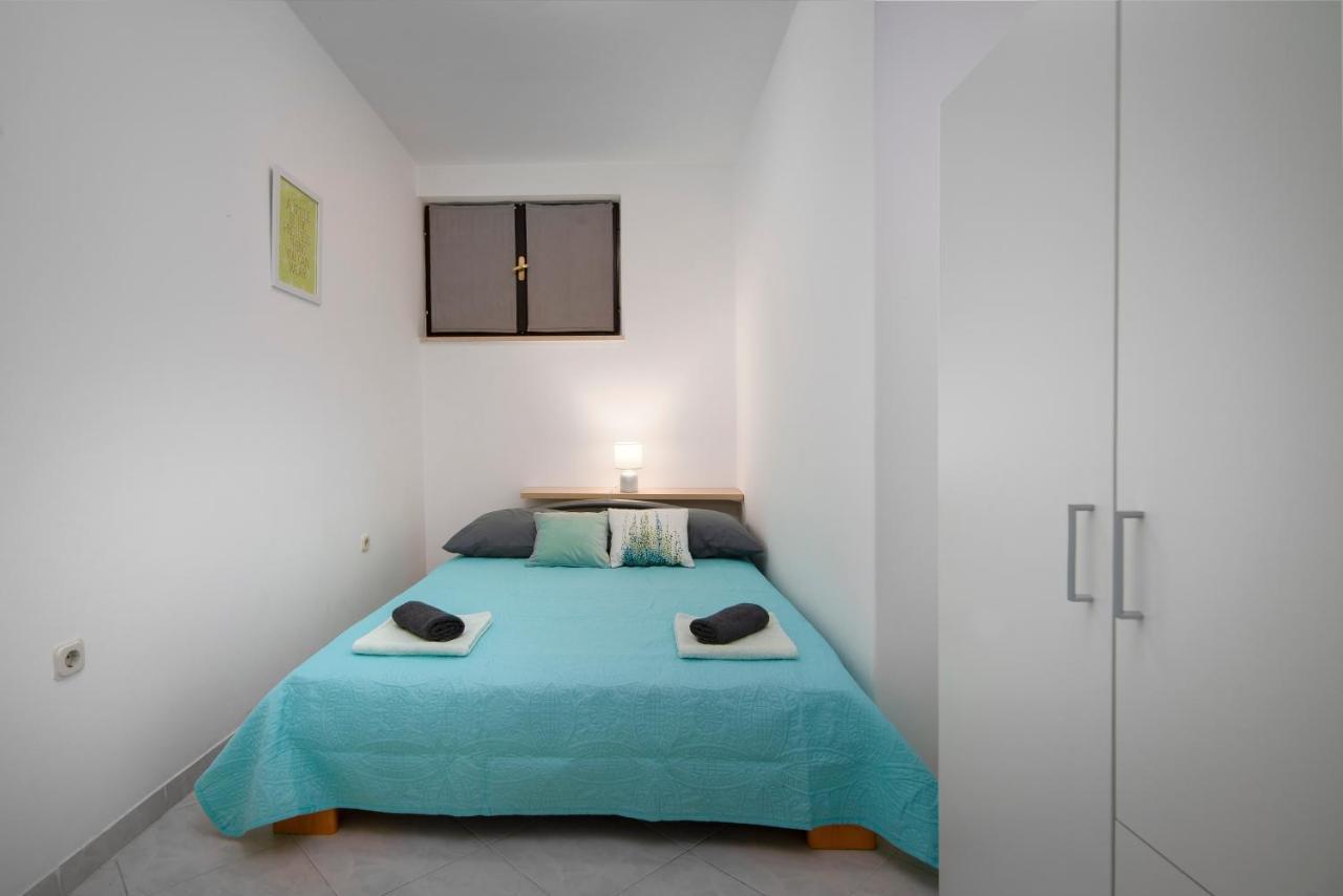 Apartment Palma Pula Luaran gambar