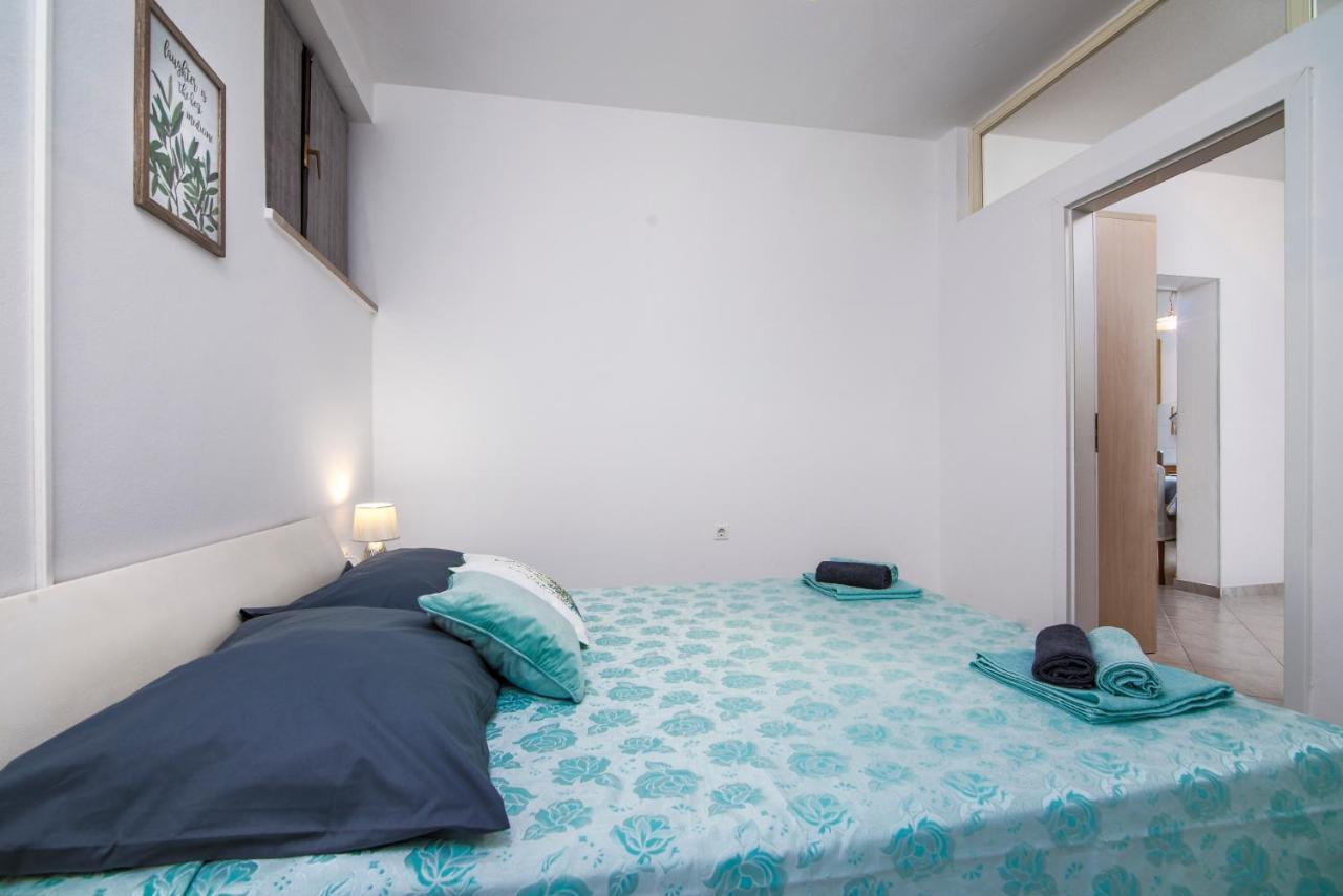 Apartment Palma Pula Luaran gambar