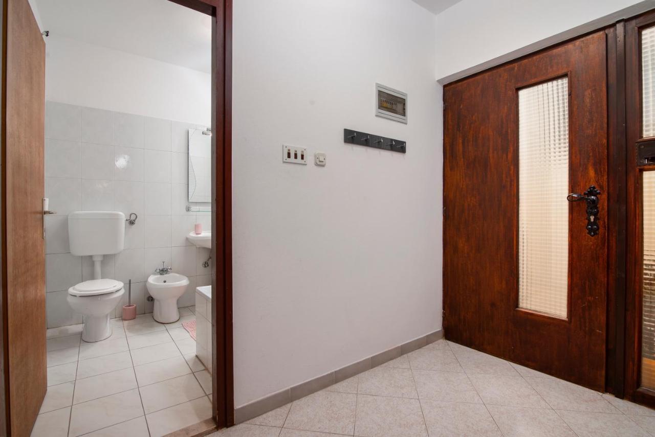 Apartment Palma Pula Luaran gambar