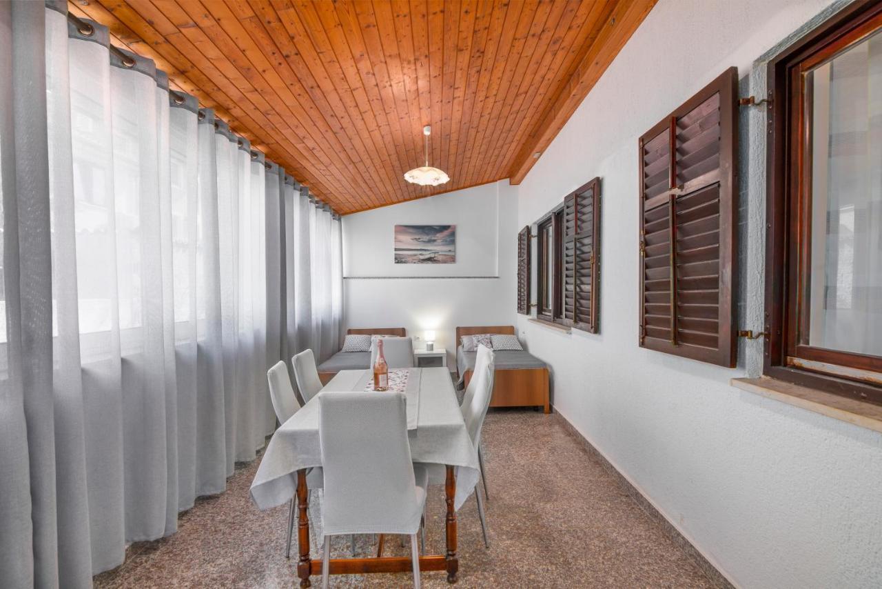 Apartment Palma Pula Luaran gambar