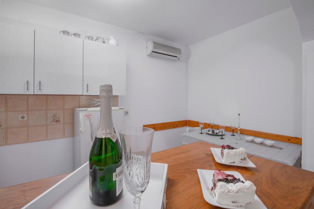 Apartment Palma Pula Luaran gambar